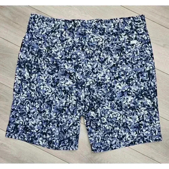 Greg Norman Golf Shorts Mens Size 38 Blue White‎ Splatter Attack Life Shark - Picture 2 of 8